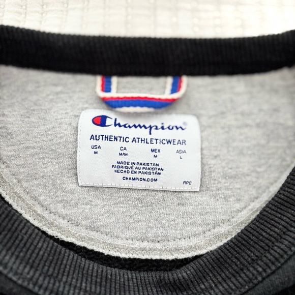 Champion Crewneck Sweatshirt Mens Size Medium Black Pullover Long sleeve - Picture 5 of 7